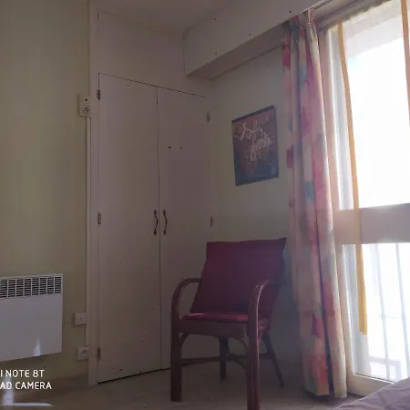 B&B D'hotes La Maison Haute 페르피냥
